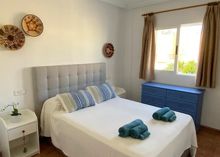 Discover Perfect Beach Apartment, Only 300M Away