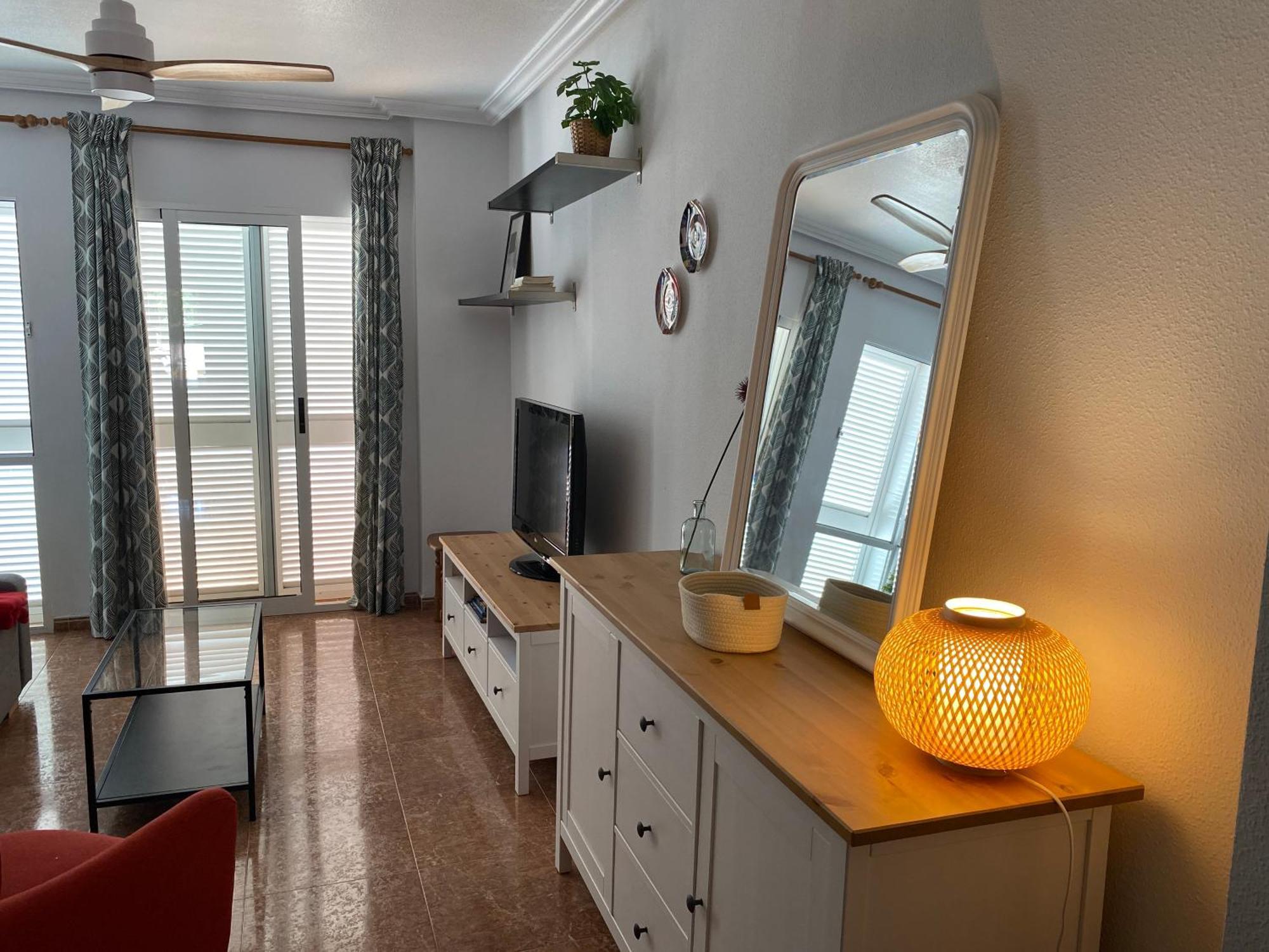 Discover Perfect Apartment, Only 300m Away Vera